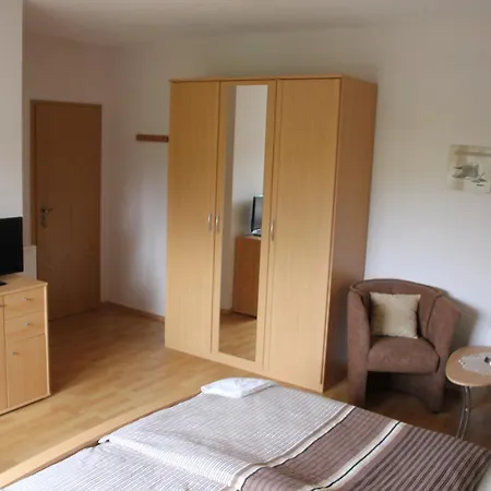 Fischer Guest house 2*